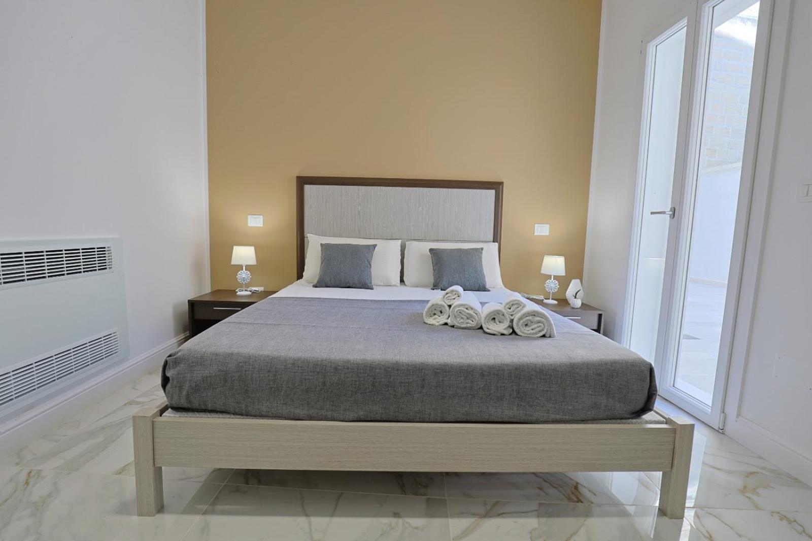 Palazzo Cavour Bed & Breakfast Lecce Eksteriør bilde